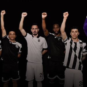 Ηχηρά μηνύματα ΠΑΟΚ και ΑΕΚ κατά του ρατσισμού (photo)