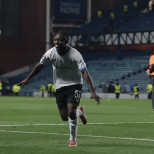 Απίθανο και όμως αληθινό - Ποδοσφαιριστής κλήθηκε σε δύο εθνικές ομάδες... ταυτόχρονα