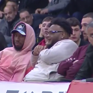 Χολ και Νετζήπογλου παρακολουθούν από κοντά το ντέρμπι Ολυμπιακός - Παναθηναϊκός (video)