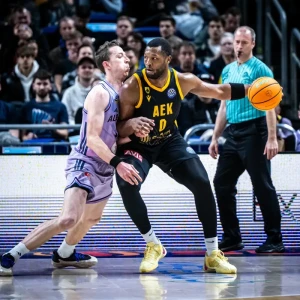 Πέρασε και από το Βερολίνο η ΑΕΚ, πρώτη και καλύτερη στους 16 του BCL