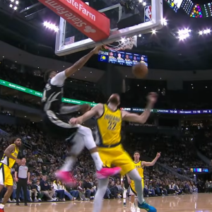 Ο Γιάννης «χόρεψε» την άμυνα των Πέισερς και κατέκτησε το Top 10 του ΝΒΑ (video)