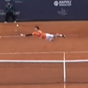 Τενίστας την... είδε Ντοναρούμα και έκανε απίθανη απόκρουση (video)