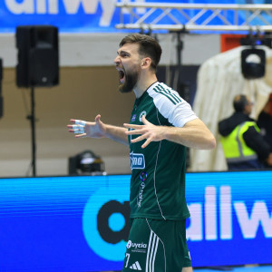 Οι πανηγυρισμοί του Παναθηναϊκού στο Κύπελλο Ελλάδας - Η συγκίνηση του Ρούλη Αγραπιδάκη (video)