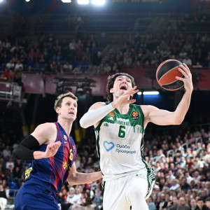 «Καυτός» Οσμάν στην Ισπανία: 12 πόντους στην πρώτη περίοδο κόντρα στην Μπαρτσελόνα