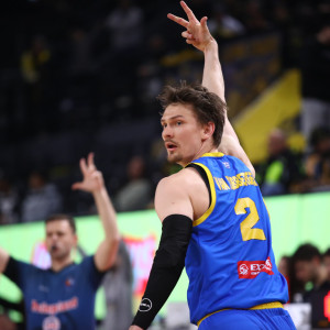 Η ΑΕΚ είχε το μυαλό της στην Μπανταλόνα και το Περιστέρι την... τιμώρησε