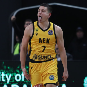 Ο Δημήτρης Φλιώνης στο Athletiko: «Είμαστε πιο κοντά στο Final 4, αλλά θέλουμε ακόμα μια νίκη»