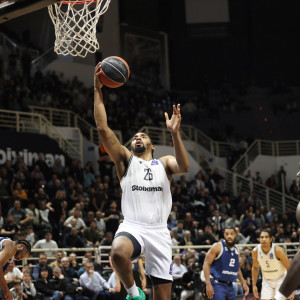 Ο ΠΑΟΚ τα... χρειάστηκε, αλλά «λύγισε» την Καρδίτσα και ετοιμάζεται για Μούρθια