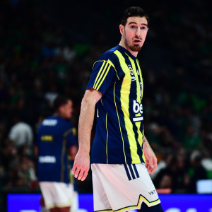 Πρόβλημα για την Φενέρμπαχτσε με Ντε Κολό: Μένει εκτός δράσης για άγνωστο χρονικό διάστημα