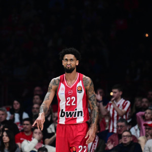 Ο Ολυμπιακός πέτυχε 25 πόντους στο πρώτο δεκάλεπτο έχοντας μόλις τρεις σκόρερ