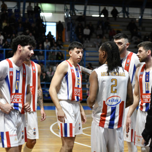 Elite League: Με νίκες συνέχισαν Δόξα Λευκάδας και Βίκος Ιωαννίνων μια «στροφή» πριν το φινάλε