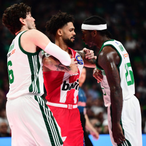 Τι αναφέρει το φύλλο αγώνα του Παναθηναϊκός - Ολυμπιακός για τις αποβολές Ναν-Ντόρσεϊ