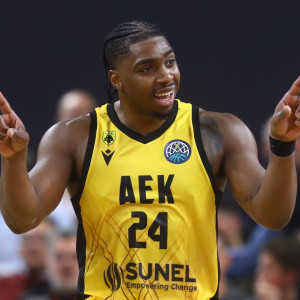 Ο Μπάρτλεϊ νίκησε την Μπανταλόνα και τους πόνους στον ώμο