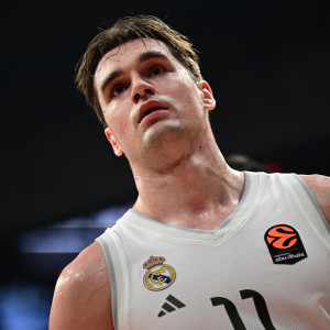 Χεζόνια για τις έδρες Ολυμπιακού και Φενέρμπαχτσε «Κάτι έχει αλλάξει...»