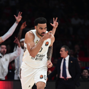 Τρομερό σερί 18-0 της Ρεάλ σε 4' στο δεύτερο δεκάλεπτο στο ΣΕΦ