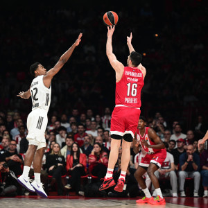 Έγραψε ιστορία ο Κώστας Παπανικολάου, ανέβηκε στην 3η θέση των συμμετοχών της EuroLeague