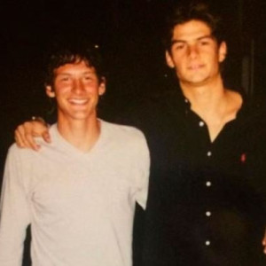 «Δεν βλέπω νόημα στη ζωή» - Η τραγική ιστορία του «ποιητή της μπάλας» που αυτοκτόνησε στα 21 του