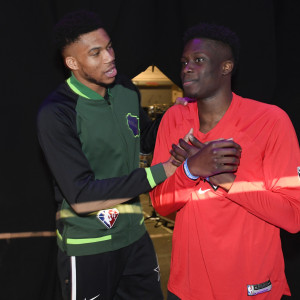 Άλεξ Αντετοκούνμπο: «Ελπίζω ο Γιάννης να παραμείνει στο Μιλγουόκι!» (video)