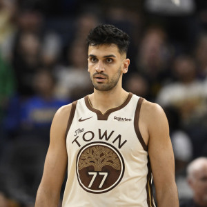 Ξανά ελεύθερος ο Γιουρτσεβέν - Οι Γουόριορς δεν... πείστηκαν