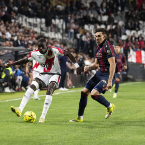 Αισιοδοξία στη Βαγιεκάνο για Μεντί ενόψει ΑΕΚ - Τι αναφέρουν στην Ισπανία