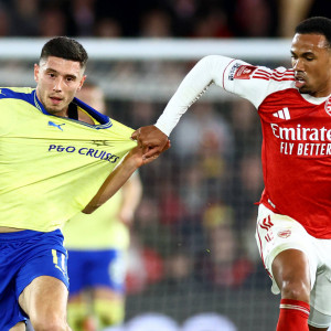 Επικό τρολάρισμα της Σαουθάμπτον σε οπαδό της Άρσεναλ: «Να χαίρεστε το quadruple»