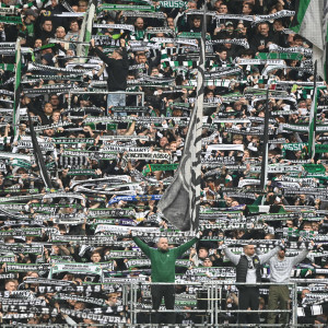 Επική διαμαρτυρία από τους φίλους της Γκλάντμπαχ: «Να μην αγοράσει κανείς λουκάνικα και μπύρες»