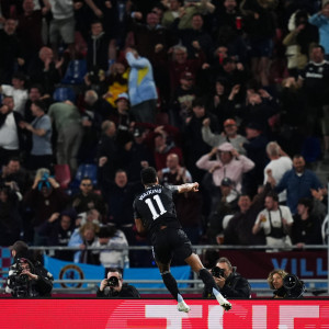 Η Άστον Βίλα «λύγισε» την Μπολόνια και είναι με το ενάμισι πόδι στα ημιτελικά του Europa League