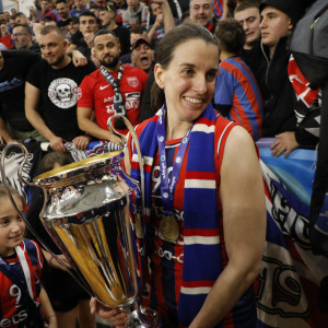 Ποια είναι η Ιωάννα Καρέλια που αναλαμβάνει πρόεδρος στον Πανιώνιο