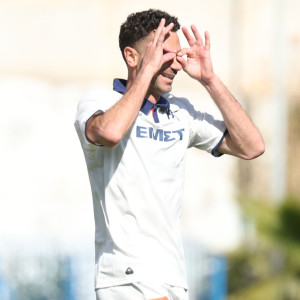 Οι δύο γκολάρες του Μανιά στη νίκη παραμονής της Athens Kallithea (video)