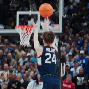 Το Κονέκτικατ με ασύλληπτο buzzer-beater πέταξε εκτός F4 το Ντιουκ και περιμένει το Ιλινόι του Στογιάκοβιτς