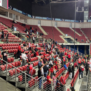 Καταφθάνουν οι φίλοι του Ολυμπιακού στο γήπεδο για το ματς με τη Χάποελ Τελ Αβίβ (video)