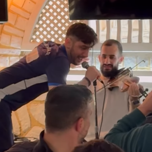 Εξαλλοι πανηγυρισμοί για την άνοδο του Πανναξιακού - Τα «έσπασε» ο Μανωλάς με χορό και τραγούδι