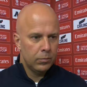 Αχάμπαρος ο Σλοτ παρά την τεσσάρα: «Παίξαμε καλά τα πρώτα 35 λεπτά - Θετικό ότι δεν δεχθήκαμε περισσότερα γκολ»