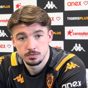 «Ο Παναθηναϊκός θέλει τους Χιούζ και Πάντουρ από την Χαλ»