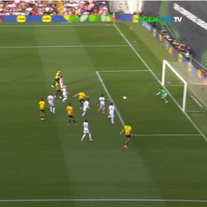 Το δοκάρι της ΑΕΚ με τον Βάργκα (video)