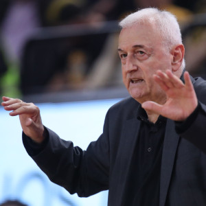 Σάκοτα: «Είναι μεγάλη επιτυχία αυτό που έκανε η ΑΕΚ -  Τα δώσαμε όλα»