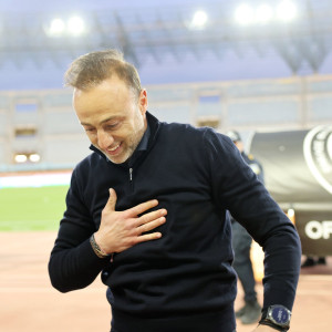 Έδωσε το σύνθημα ο Κόντης: «Το λέω και ανατριχιάζω, θα σηκώσουμε το Κύπελλο»