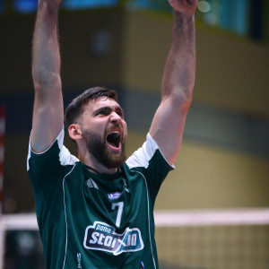 Με απίστευτο Γιάντσουκ ο Παναθηναϊκός έκανε το πρώτο βήμα στους τελικούς με τον ΠΑΟΚ