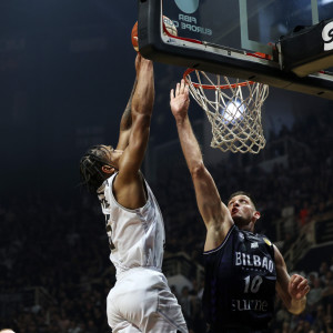 Ο Ταϊρί έκανε... poster τον Κράμπελι και ξεσήκωσε το «Παλατάκι» (video)