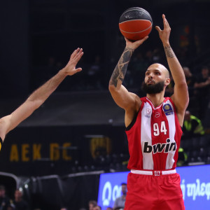 Ο Ολυμπιακός πέρασε από τη Sunel Arena και έκλεισε αήττητος τη regular season της Stoiximan GBL