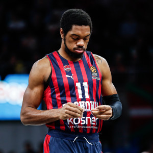 Η Φενέρμπαχτσε πήρε θέση για τις μεταγραφές: «Δεν υπάρχει παίκτης που έχει υπογράψει συμβόλαιο»