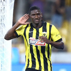 «Επτάρα» της ΑΕΚ στο φιλικό με χατ-τρικ Ζίνι