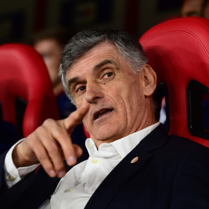 Το «οικοδόμημα» Μεντιλίμπαρ και η διαφορά του 2026 σε σχέση με τον Ολυμπιακό της άνοιξης του 2024