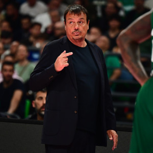 Αταμάν: «Δεν είμαι ευχαριστημένος που παίζουμε στα Play-In αλλά οι στόχοι μας είναι ακόμα εκεί»