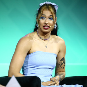 «Mind the Game»: Η συγκλονιστική ιστορία της Αναστασίας Ντραγκομίροβα για την παιδική της ηλικία (video)