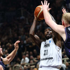 Το αδιανόητο πρώτο ημίχρονο 16 πόντων του Μπέβερλι κόντρα στην Μπιλμπάο (videos)