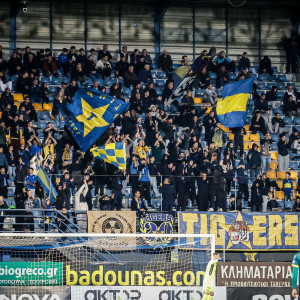 Ο Παπαδόπουλος του Αστέρα AKTOR έπιασε πέναλτι και οργάνωσε την εξέδρα στους πανηγυρισμούς! (video)