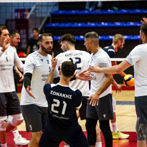 Παραμονή στην Novibet Volley League για τον Φλοίσβο μετά από θρίλερ - Στα μπαράζ ο Φοίνικας Σύρου