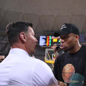 Μίλιτσιτς: «Ο γιός μου είναι στην Αμερική και ο Γιάννης τον προσέχει»