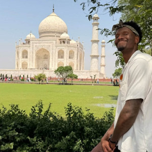 Το ταξίδι «αστραπή» του Χέιζ-Ντέιβις: Τι δουλειά είχε στην Ινδία ο σταρ του Παναθηναϊκού;