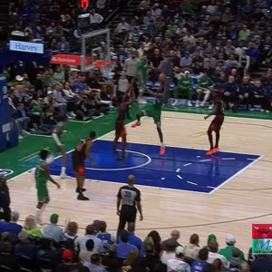 Με πτήσεις από... άλλο πλανήτη το τελευταίο Top 10 της regular season του ΝΒΑ (video)